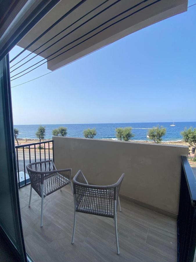Beachfront Sliema Apartment Esterno foto